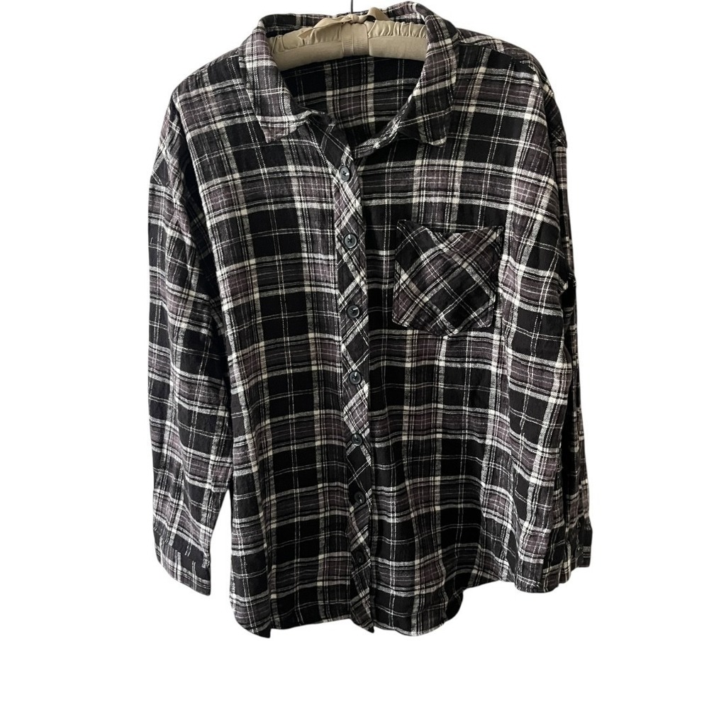 Maurices Women 2X Black White Plaid Flannel Button Down Shirt Cotton Long Sleeve